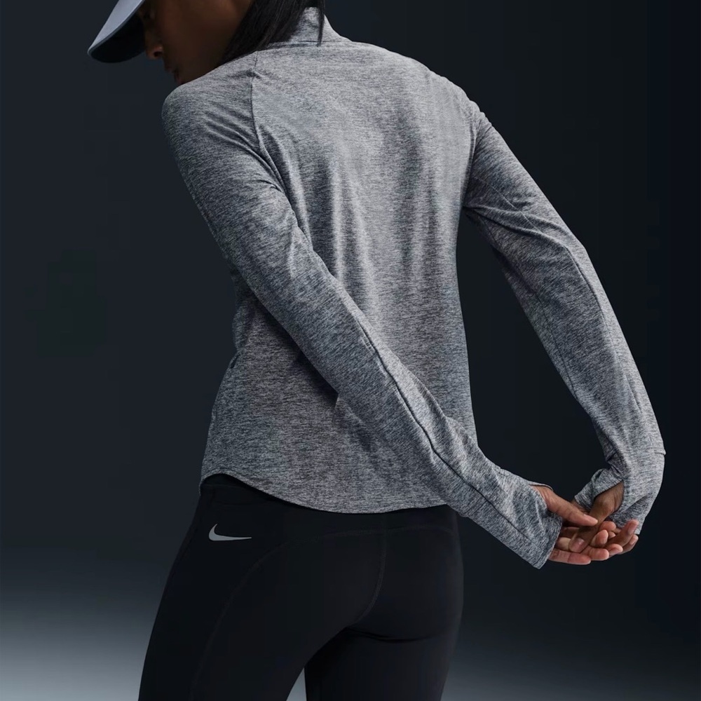 Nike Swift Women's Dri-FIT UV 1/4-Zip Running Top XXL - Picture 3 of 7